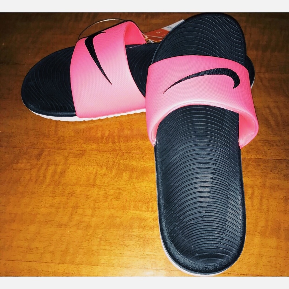 Nike Kawa Slides NWOT